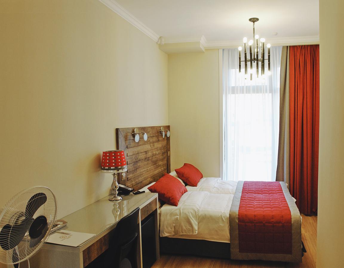 אסטנה Grace Point Hotel מראה חיצוני תמונה