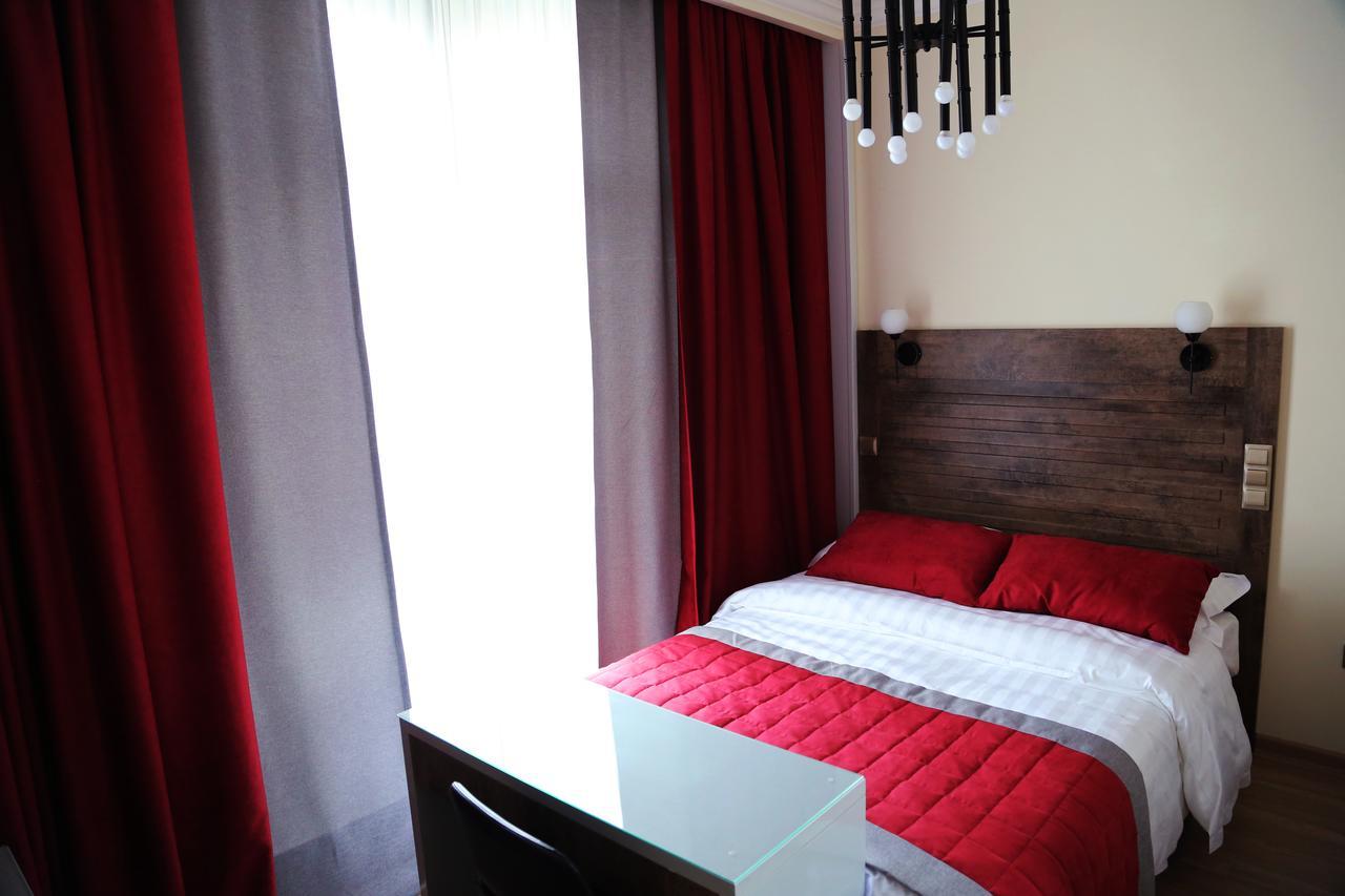 אסטנה Grace Point Hotel מראה חיצוני תמונה