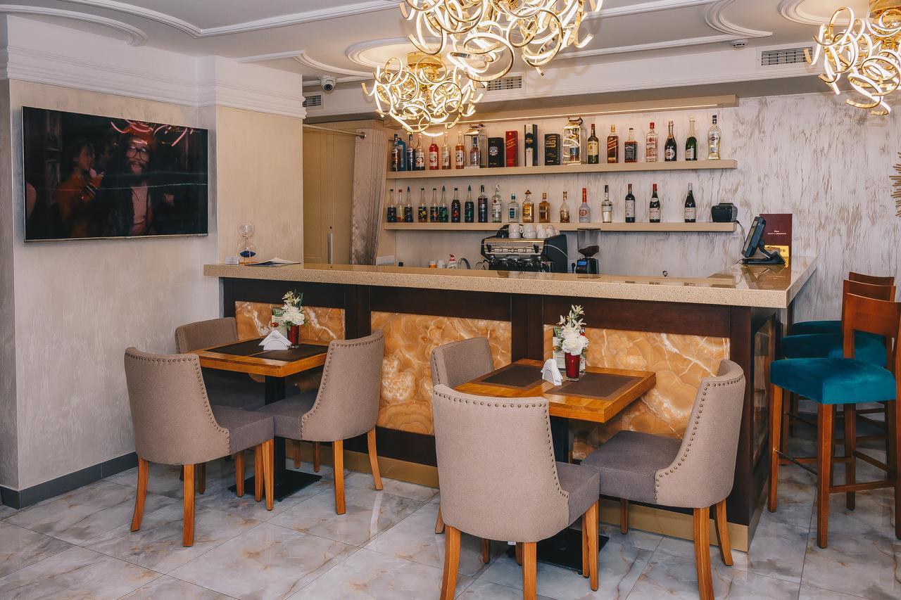 אסטנה Grace Point Hotel מראה חיצוני תמונה